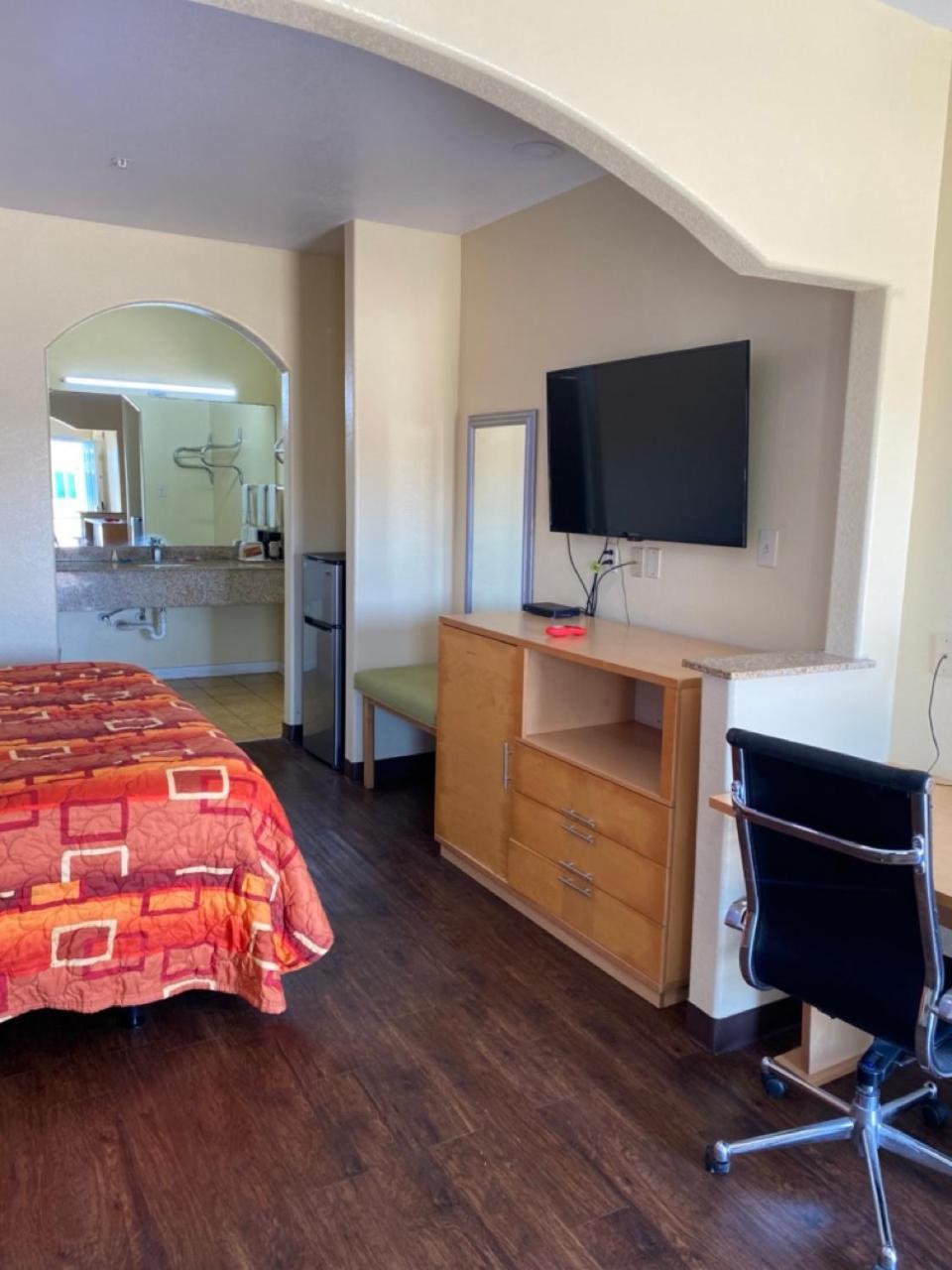 Relax Inn & Suites Angleton Luaran gambar